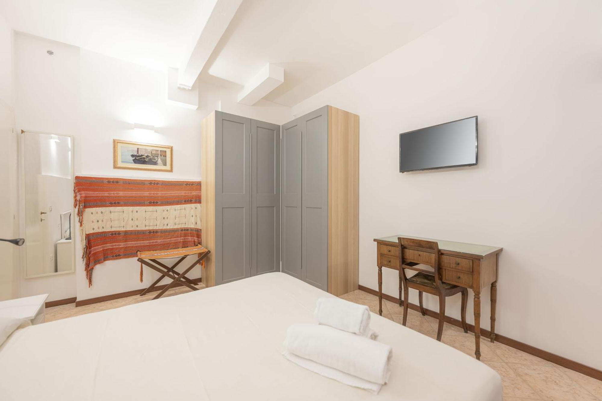 Apartament Casa Luna - Vicino Stazione Dei Treni